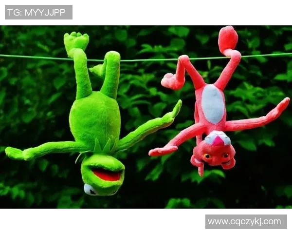 逗比球星足球赛场奇遇记:从笑料到精彩瞬间的搞笑传奇